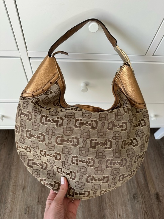 Gucci Handbags - Gucci Horsebit Hobo Bag Limited Edition
